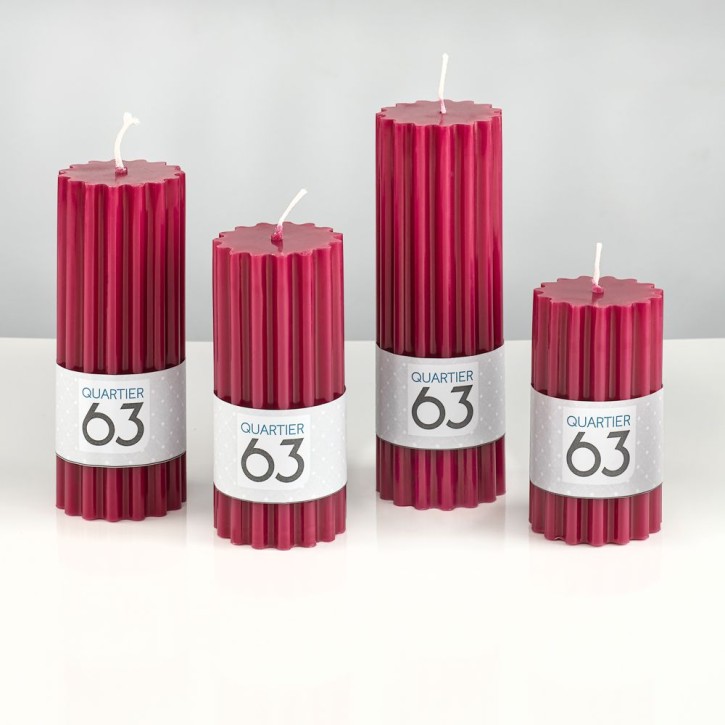 Stumpenkerzen Set gerillt Farbe: rot VE 4 Kerzen/Packung
